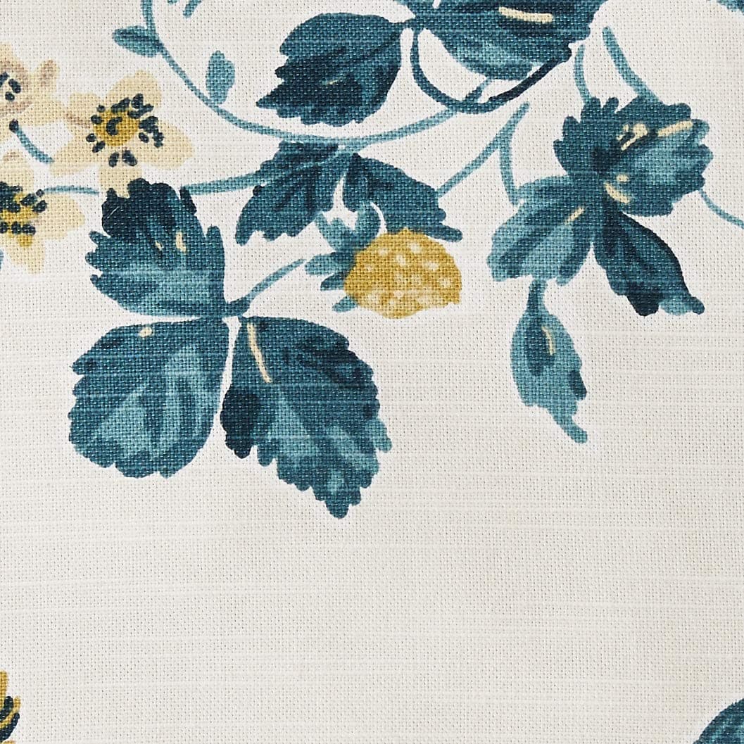 Ravenna Home Casual Floral Throw Pillow, 20" x 20", Cream and Blue