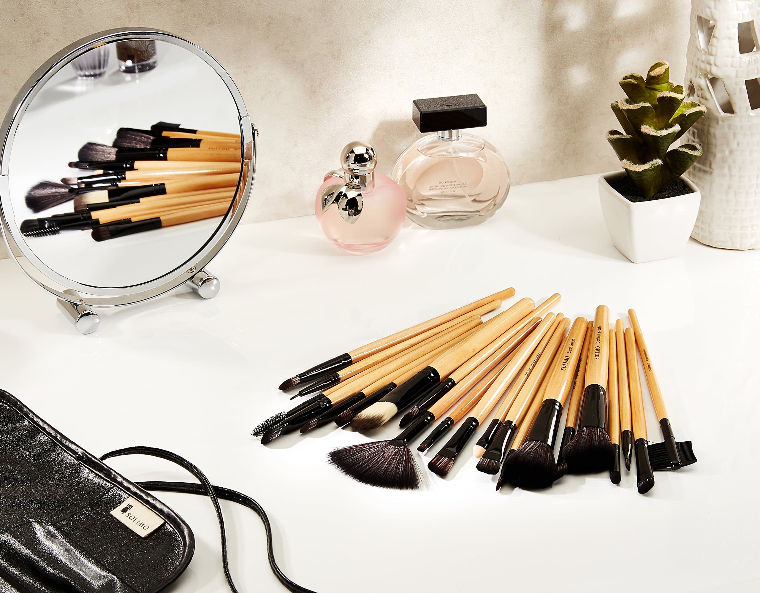 Amazon Brand - Solimo Makeup Brush Set With PU Leather Case (24 Pieces)