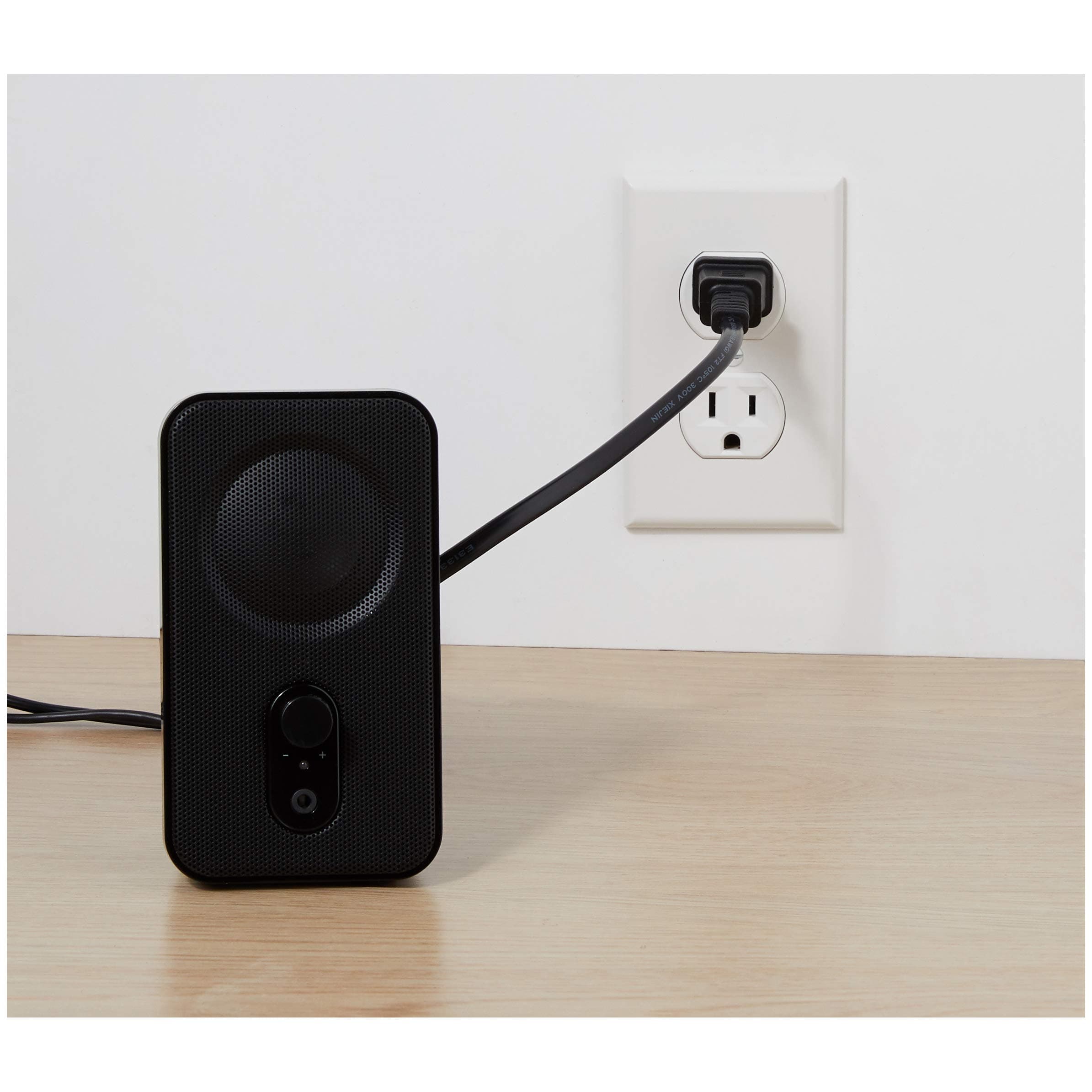 AmazonBasics Computer Speakers for Desktop or Laptop PC | AC-Powered (US Version)