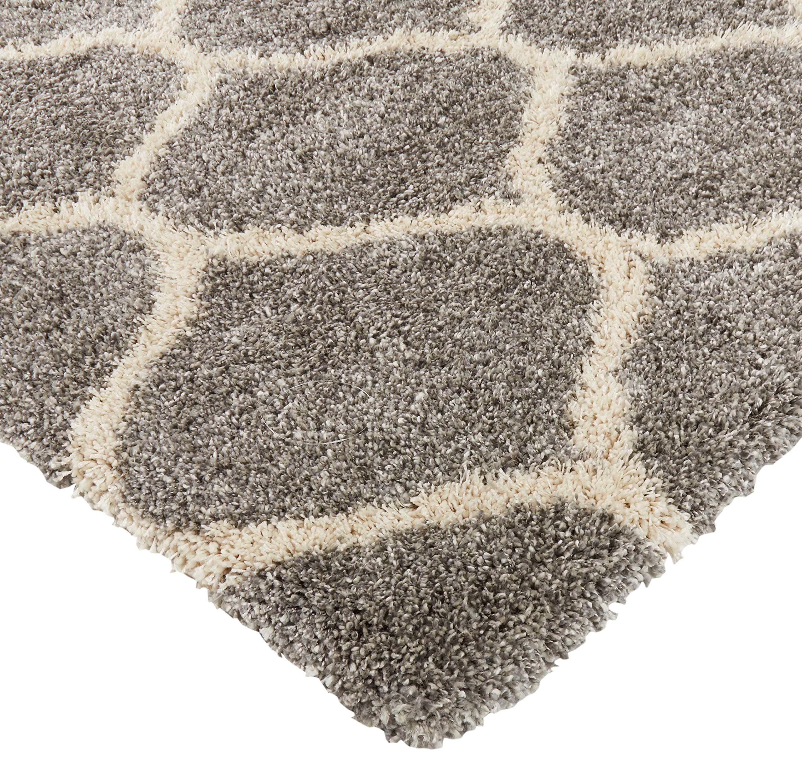 Amazon Basics Modern Plush Moroccan Trellis Shag Area Rug - 6x9 (5'11" x 8'10")