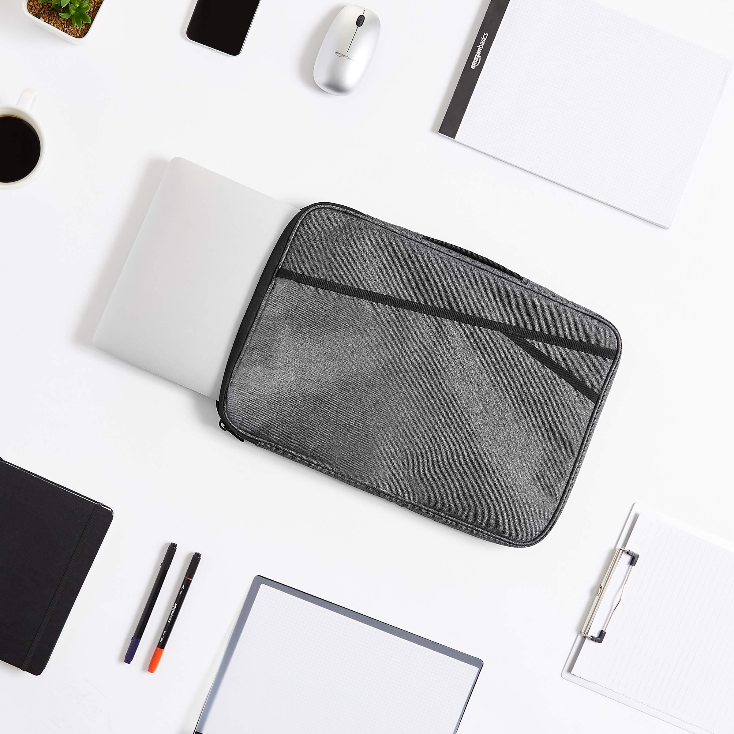 AmazonBasics Laptop Sleeve - 15-Inch